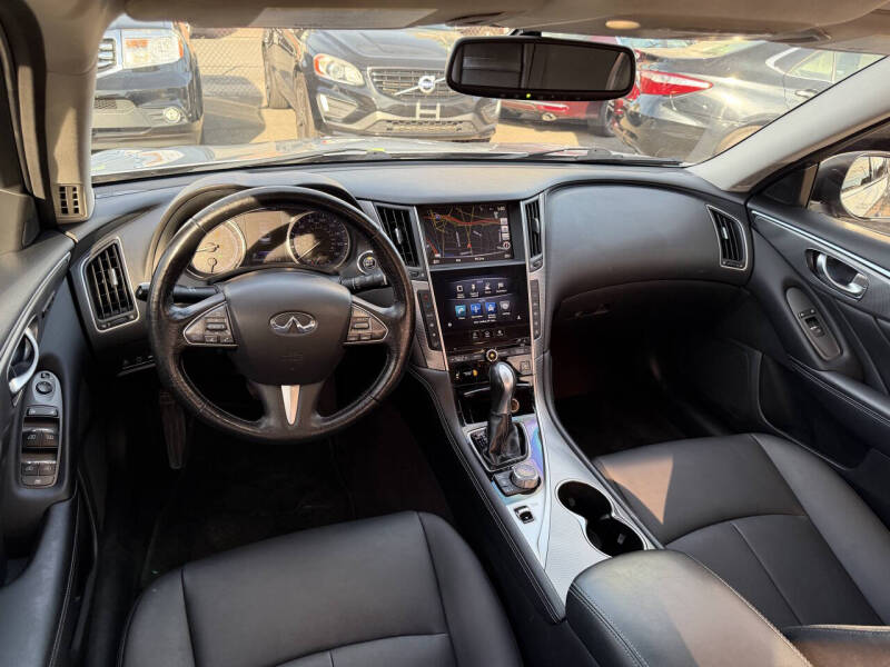 2016 Infiniti Q50 2.0T Premium