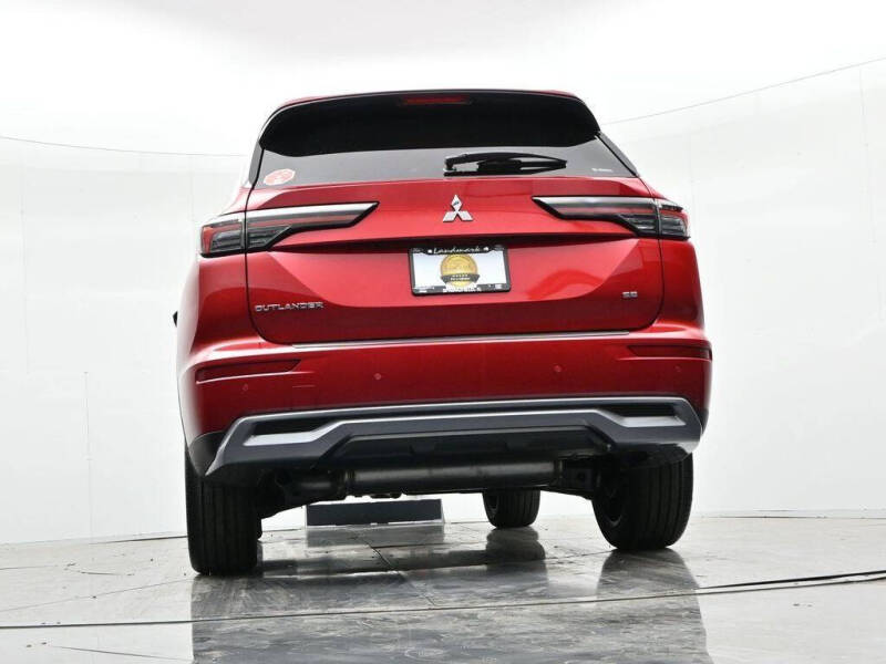 2026 Mitsubishi Outlander SE