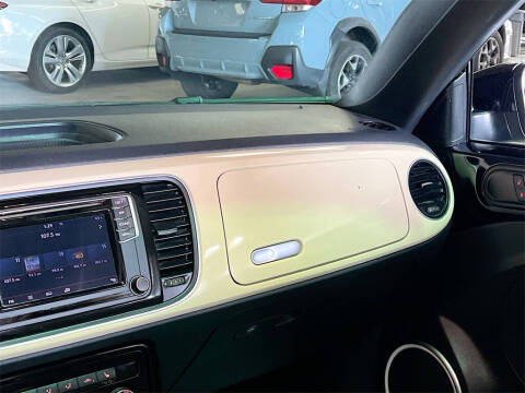 2019 Volkswagen Beetle Convertible 2.0T Final Edition SE