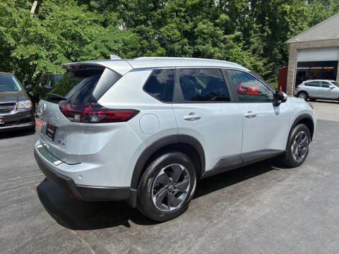 2024 Nissan Rogue SV