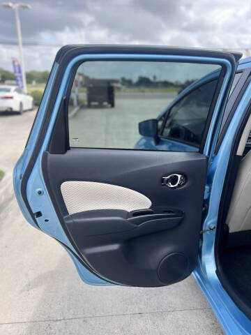 2015 Nissan Versa Note SV