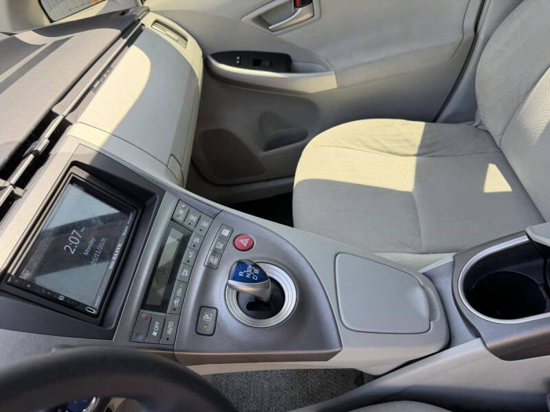 2014 Toyota Prius Three