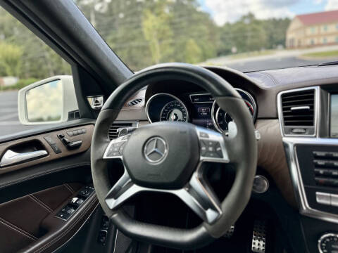 2015 Mercedes-Benz GL-Class GL 63 AMG