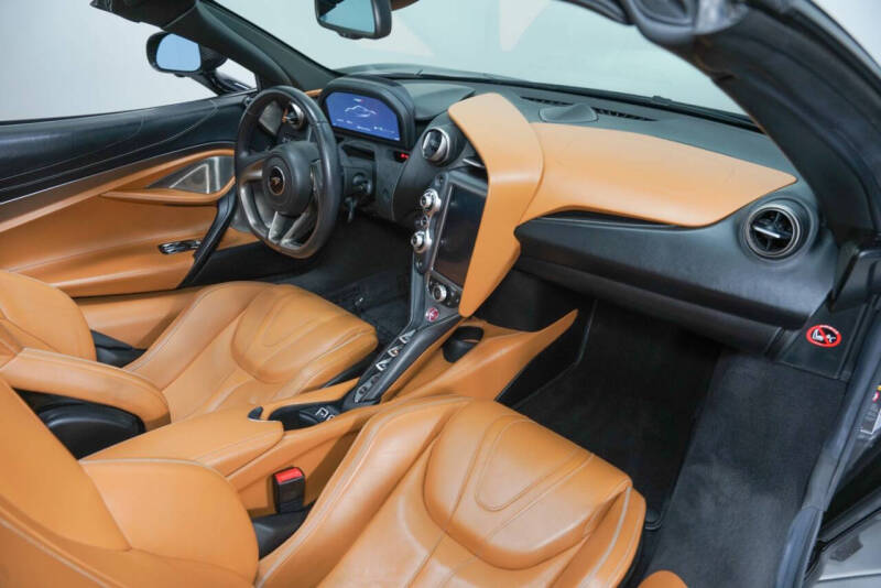 2020 McLaren 720S Spider Luxury