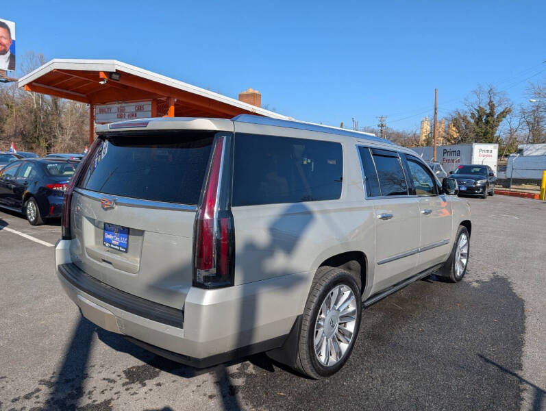 2016 Cadillac Escalade ESV Platinum
