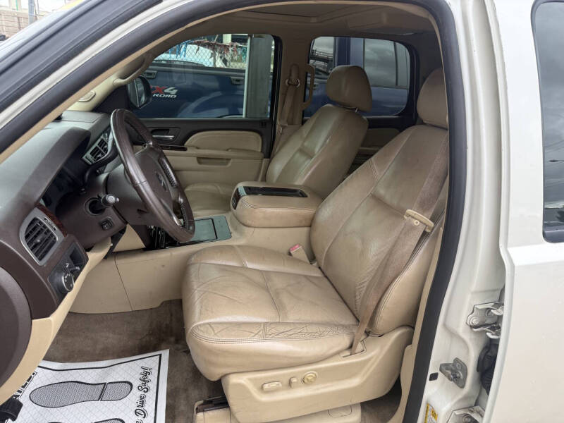 2010 GMC Yukon Denali