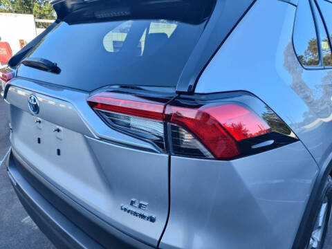 2023 Toyota RAV4 Hybrid LE