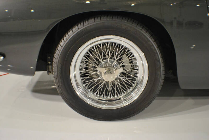 1966 Aston Martin DB6