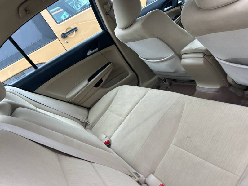 2011 Honda Accord LX-P