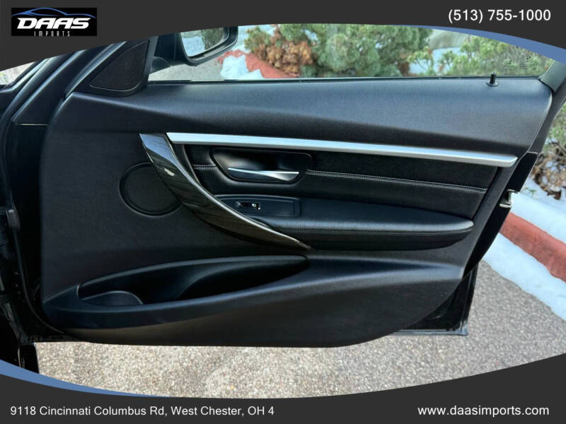 2017 BMW 3 Series 330i xDrive