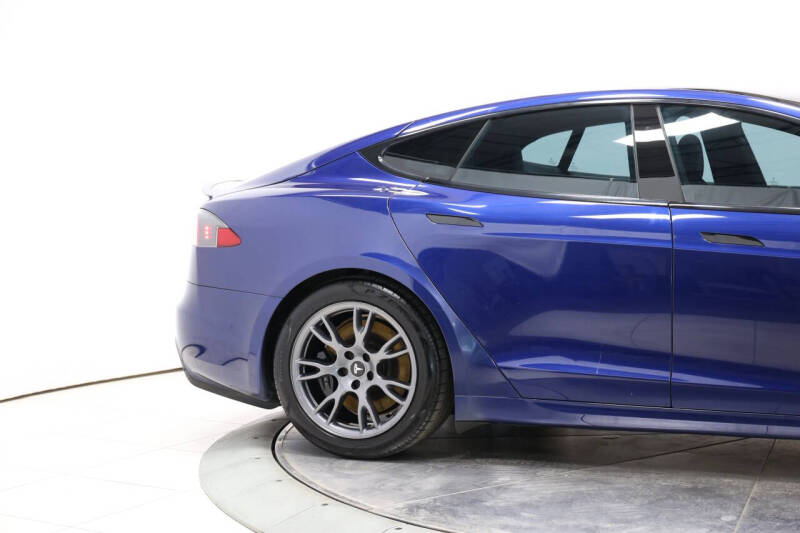 2021 Tesla Model S Plaid