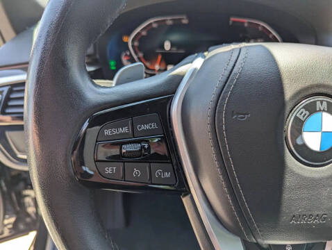 2021 BMW 5 Series 530i