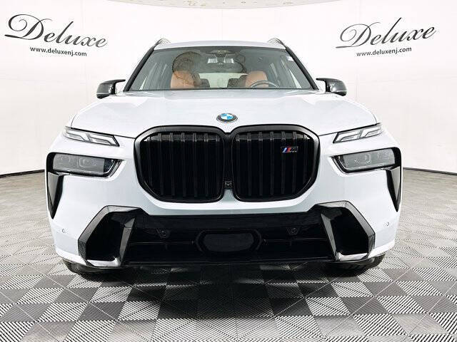2024 BMW X7 M60i