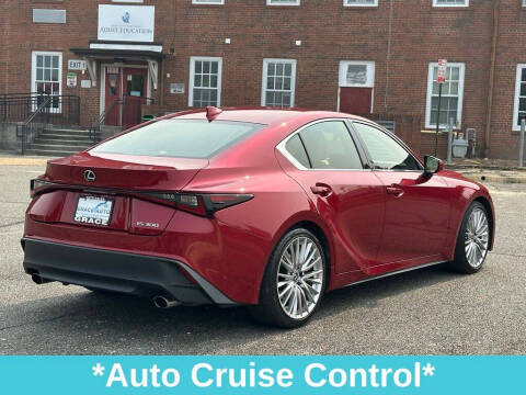 2022 Lexus IS 300