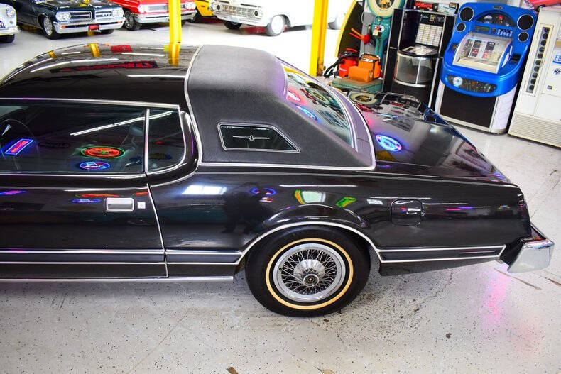1976 Ford Thunderbird