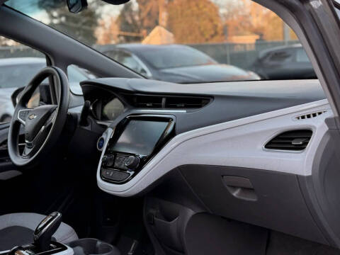 2017 Chevrolet Bolt EV LT