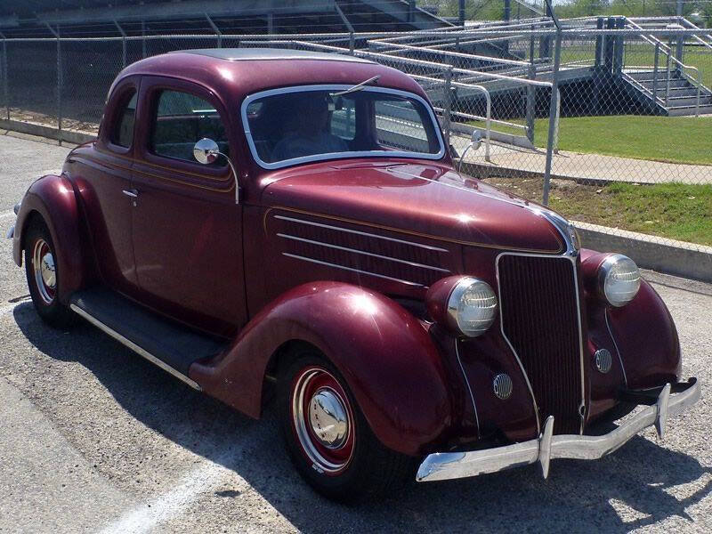 1936 Ford Model 68