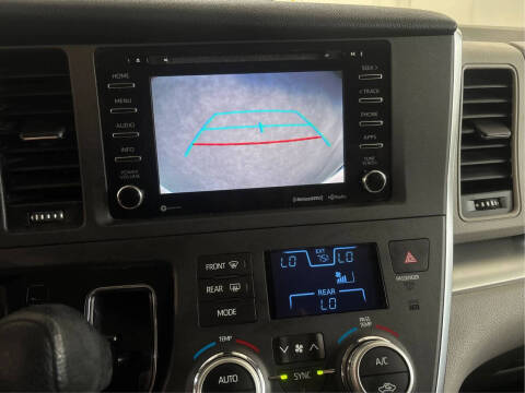2018 Toyota Sienna