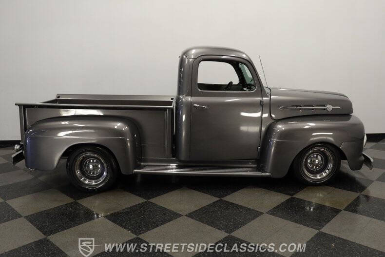 1952 Ford F-100