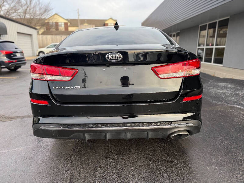 2020 Kia Optima LX