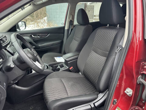 2020 Nissan Rogue SV