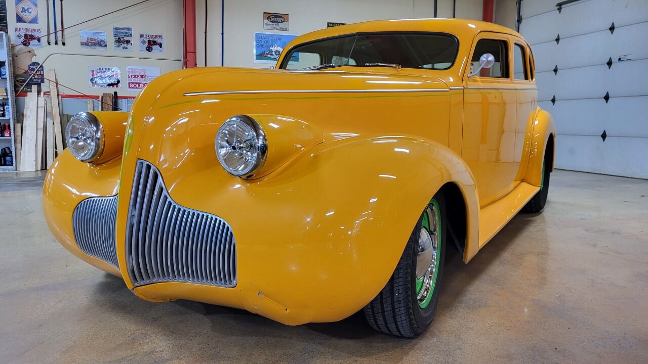 1939 Buick 40 Special 