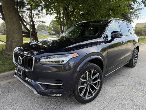 2016 Volvo XC90 T6 Momentum