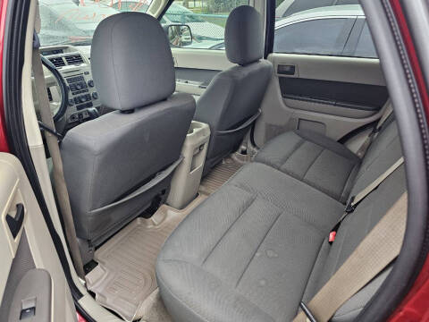 2010 Ford Escape XLT