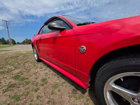 2004 Ford Mustang GT Deluxe