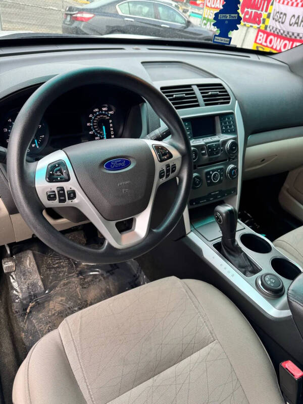 2014 Ford Explorer