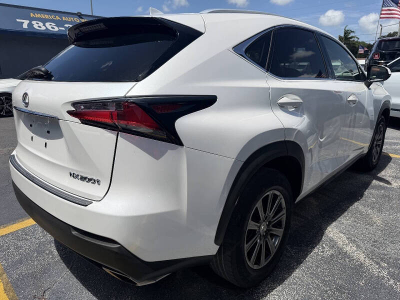 2017 Lexus NX 200t