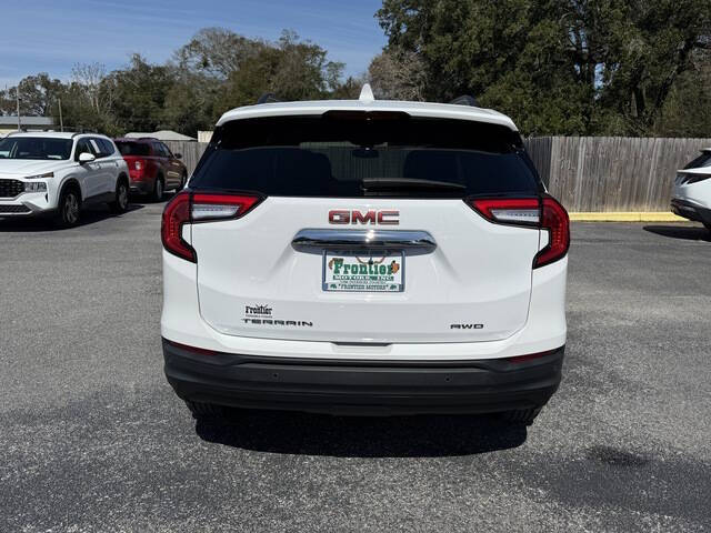 2023 GMC Terrain SLE