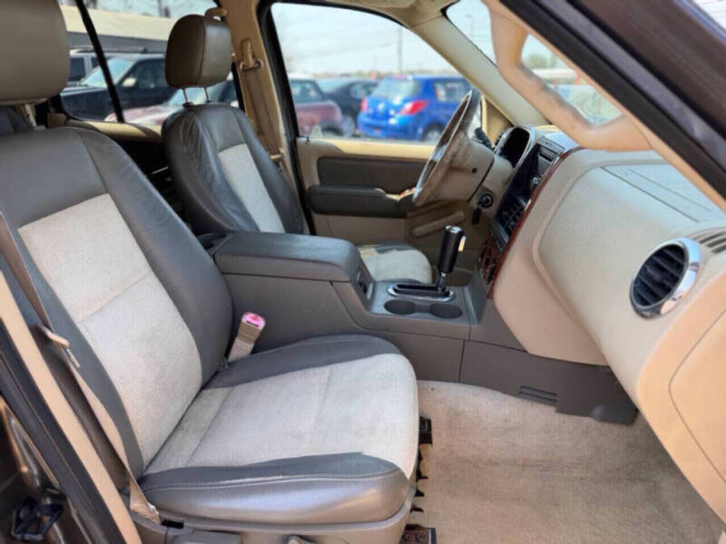 2006 Ford Explorer Eddie Bauer