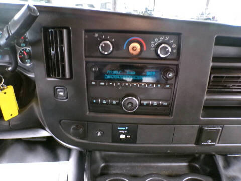 2017 Chevrolet Express 2500