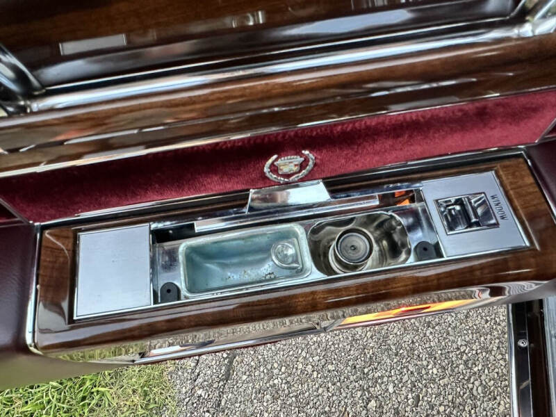 1987 Cadillac Brougham