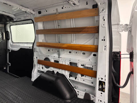 2023 Ford Transit 250