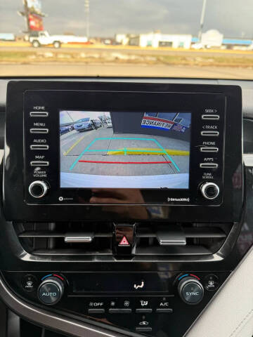 2022 Toyota Camry LE