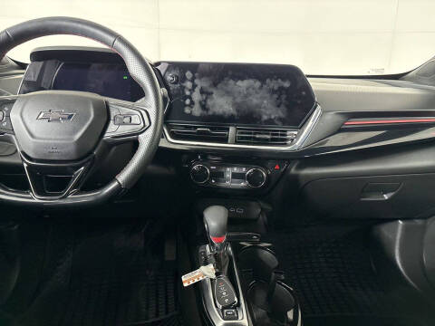 2025 Chevrolet Trax RS