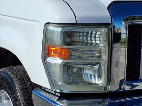 2010 Ford E-Series E-250