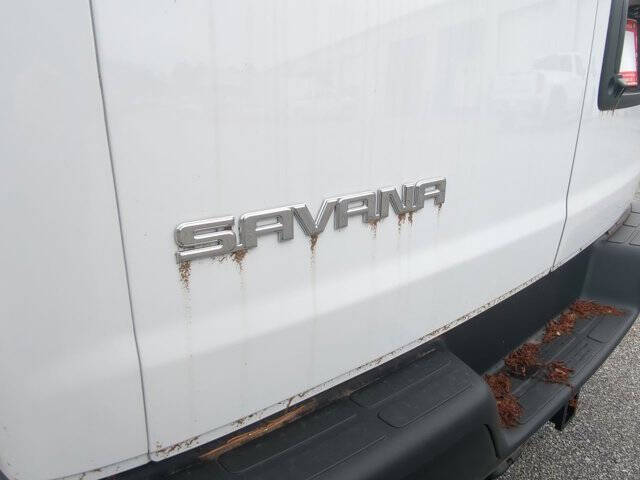 2025 GMC Savana 2500