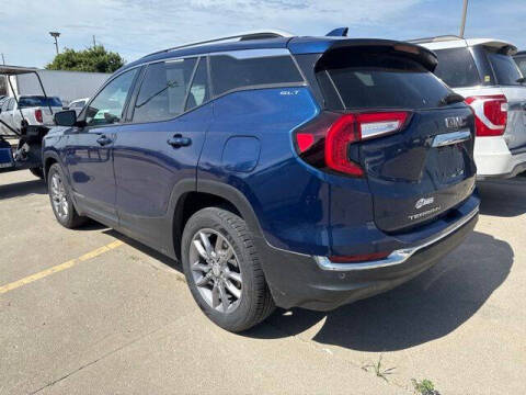 2022 GMC Terrain SLT