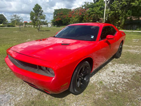 2014 Dodge Challenger SXT