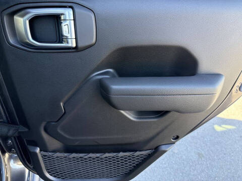 2026 Jeep Gladiator Willys