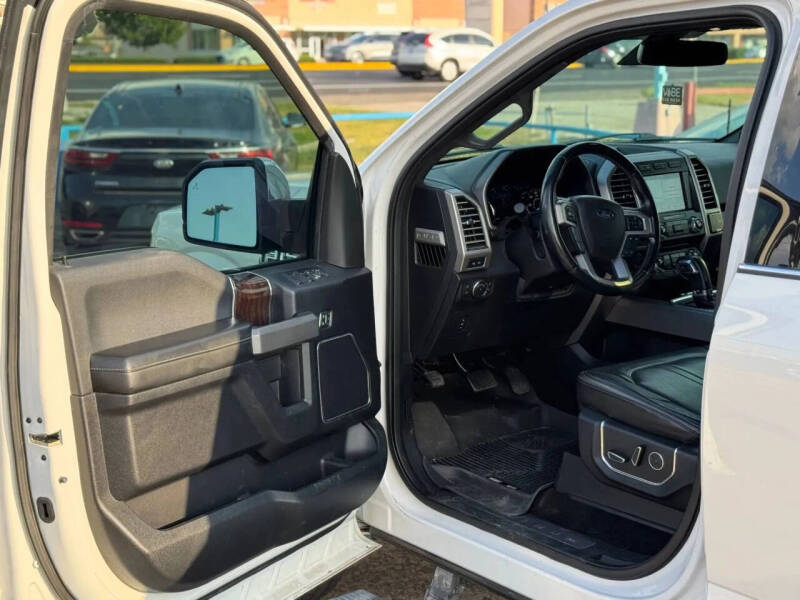 2017 Ford F-150 Platinum