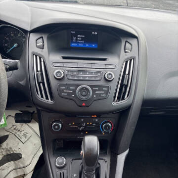 2017 Ford Focus S