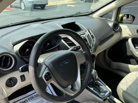 2011 Ford Fiesta SE