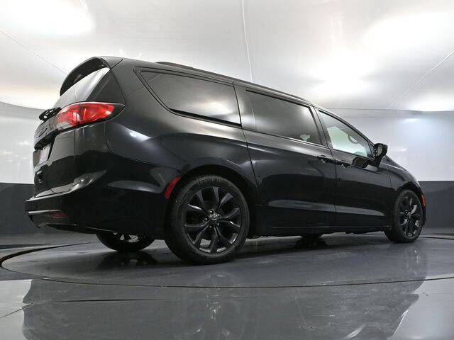 2019 Chrysler Pacifica Touring L Plus