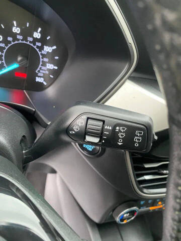 2021 Ford Escape SE