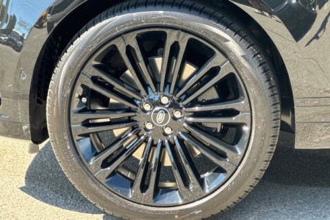 2026 Land Rover Range Rover Velar P250 Dynamic SE