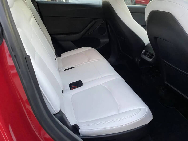 2022 Tesla Model Y Long Range